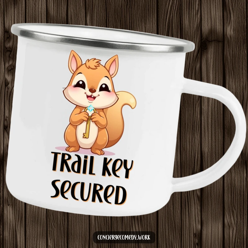 Funny Camping Mug: A joyful squirrel holds a tiny, sparkling key, its eager face perfect for the outdoors.